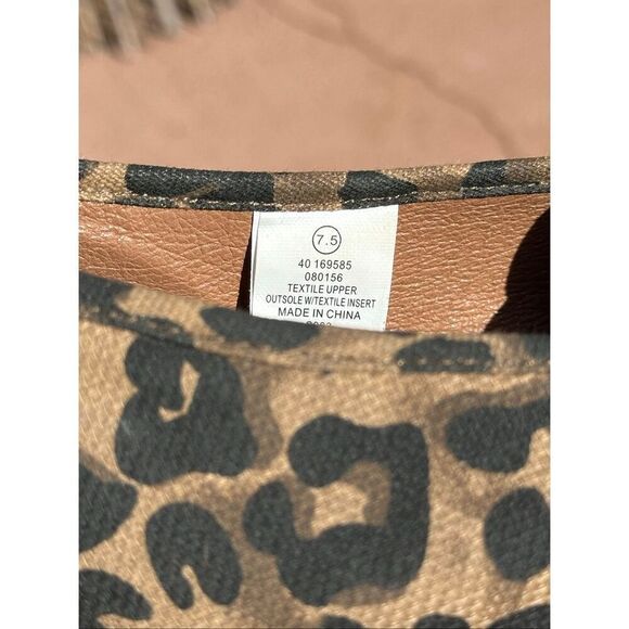 Tommy Bahama women's leopard print brown black canvas slip-on loafers boat shoes - Picture 7 of 11